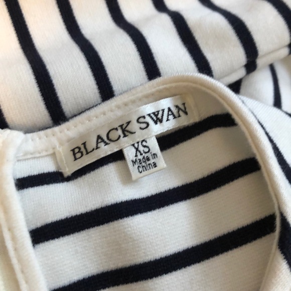 Striped dress - Picture 5 of 5